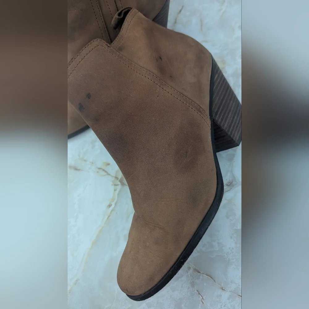 Cole Haan Chesney Bootie Ankle Boot Woman's Size 9 B